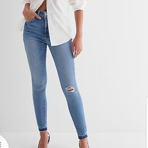 UEC Express Curvy Skinny Midrise rise raw hem jeans size 10short